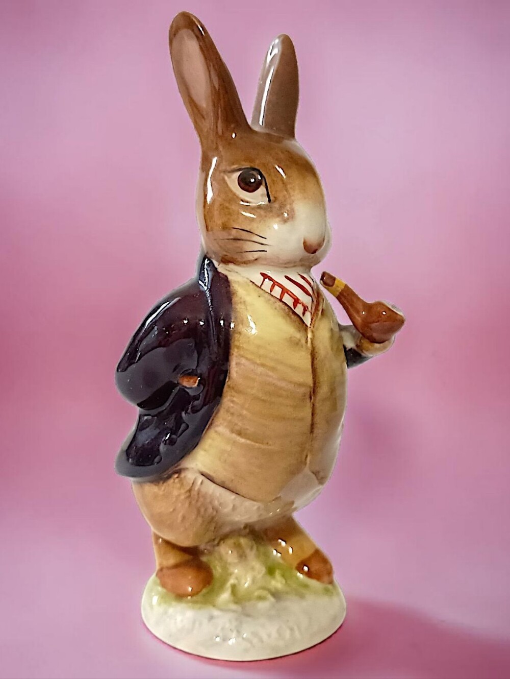 Vintage 60s Mr Benjamin Pipe‎ Out Figurine Beswick England Beatrix Potter